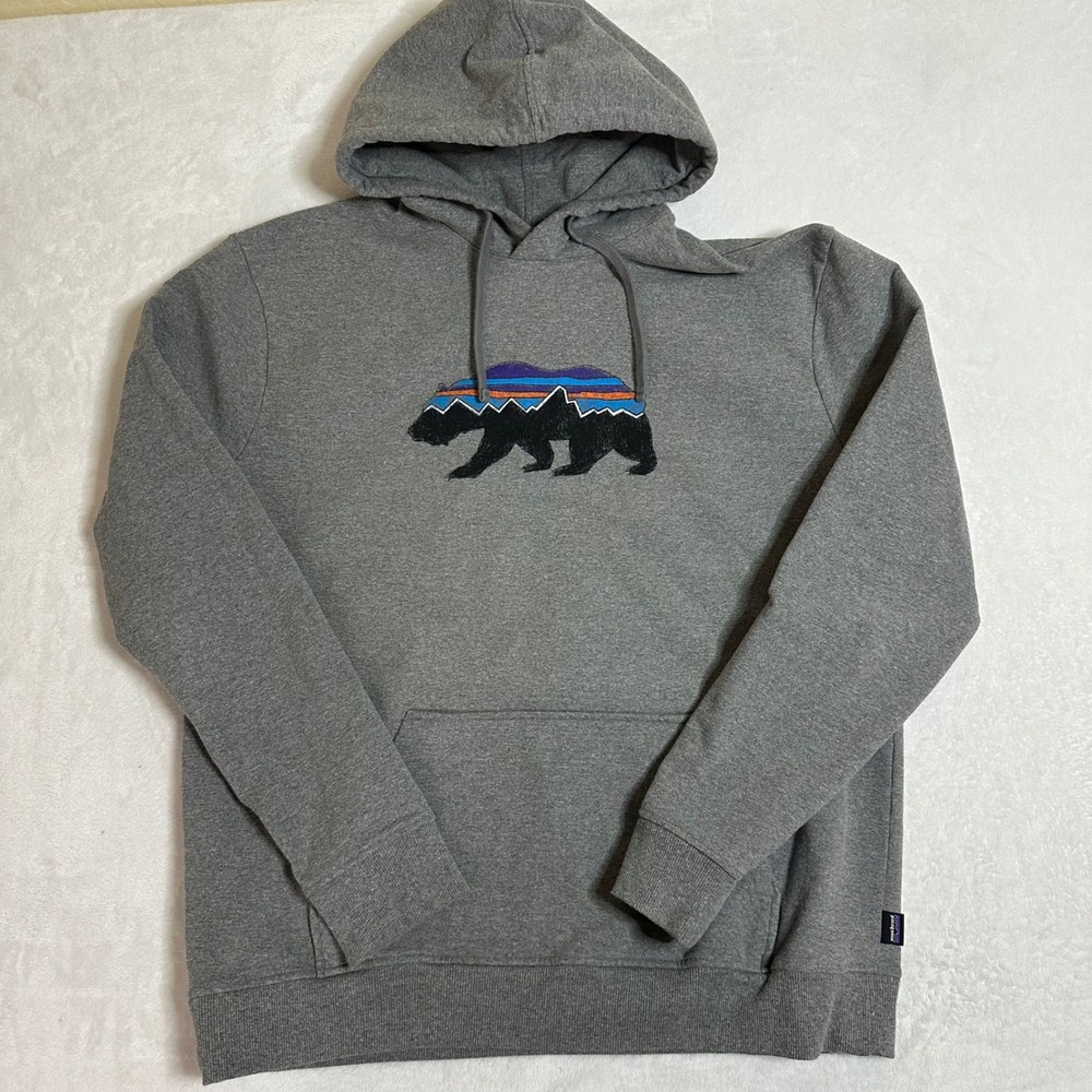 Patagonia Fitz Roy Bear Uprisal Hoodie Men's XL Grey Pullover Fleece Sweater